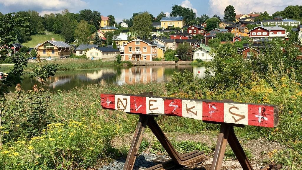 Porvoon kesä oli kaunis, mutta paikallisella nuorella kesä meni törttöillessä.