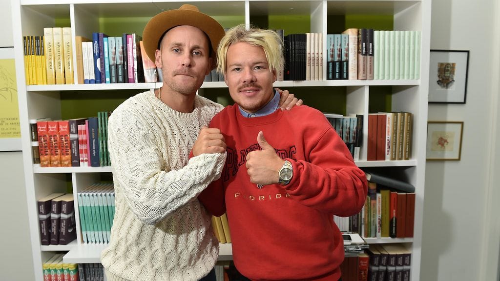 Jaren (vasemmalla) ja Ville Gallen (oikealla) muodostama JVG on mukana NHL-pelisarjan uudessa versiossa.