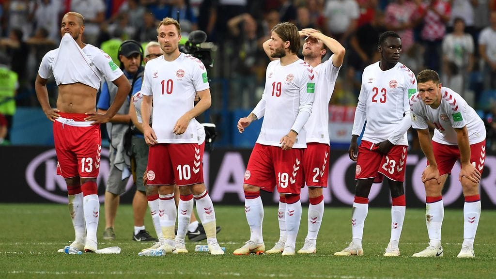 Tanskan tähtipelaajat jäivät pois Nations Leaguen pelimatkalta Slovakiaan. Kuva pettymykseen päättyneistä MM-kisoista heinäkuulta.