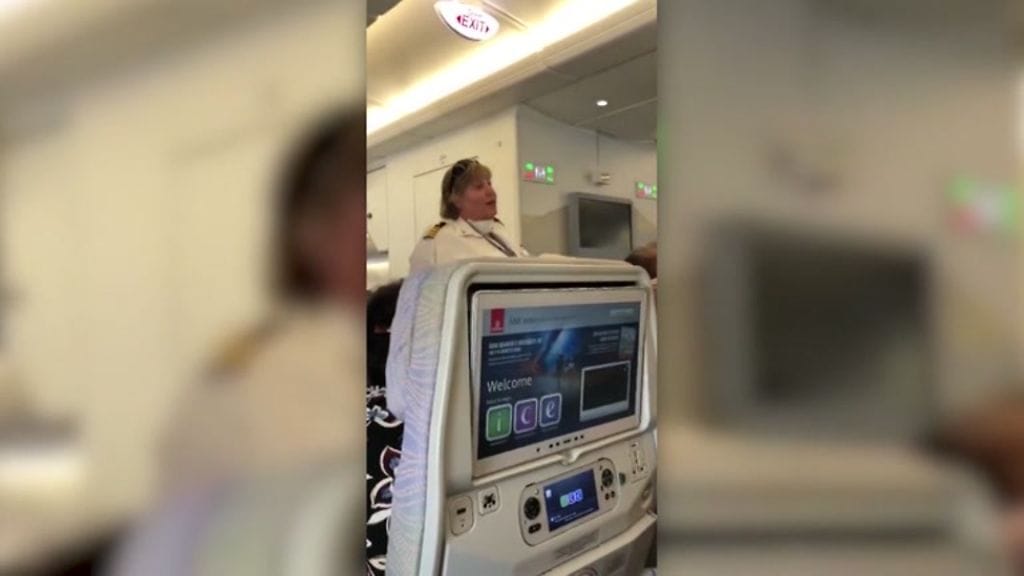 karanteeni, Emirates, JFK