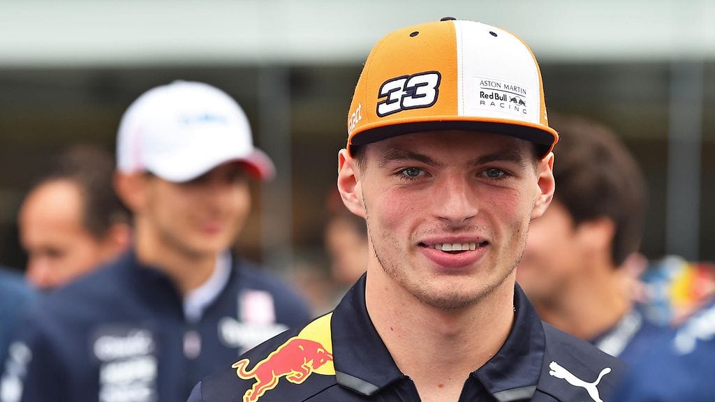 Red Bullin hollantilaiskuljettajan Max Verstappenin treenivideo hämmensi sosiaalisen median puolella.