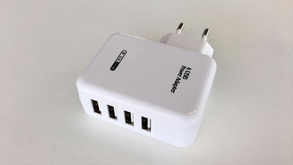 power_adapter_usb_4