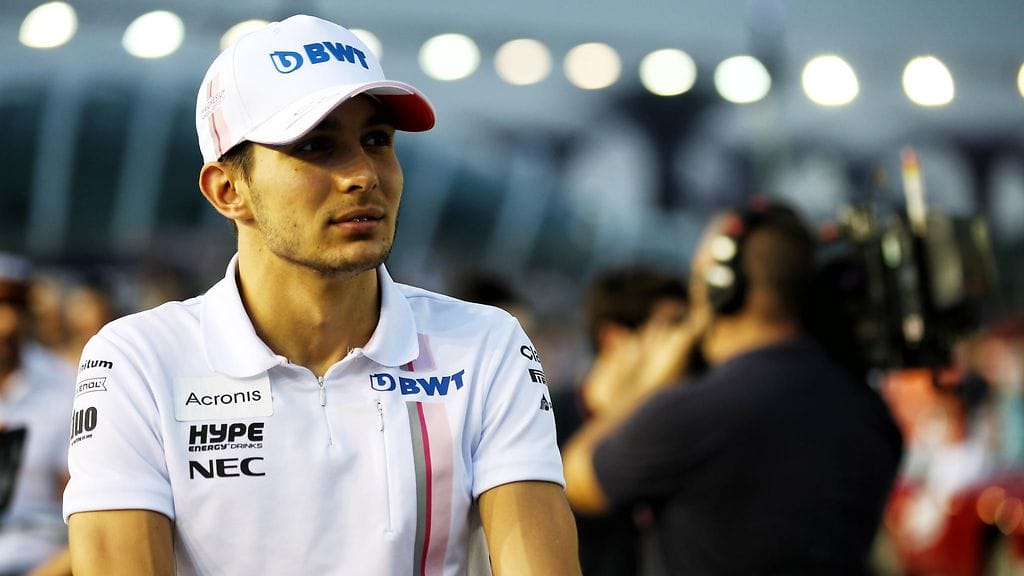 Force Indian Esteban Ocon laukoi Singaporen GP:n yhteydessä kommentteja, joka viittasivat vihanpitoon tallin sisällä.