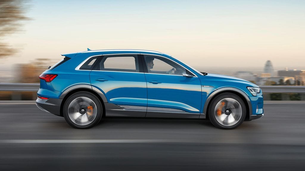 audi e-tron exterior