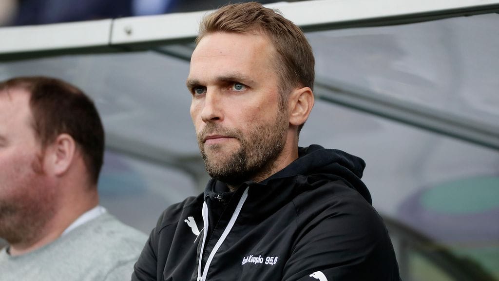 Jani Honkavaara jatkaa KuPSin päävalmentajana.