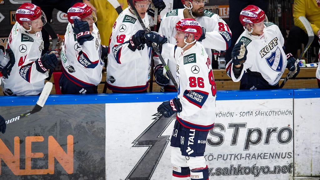 Erik Thorell vei HIFK:n 2-0-johtoon.