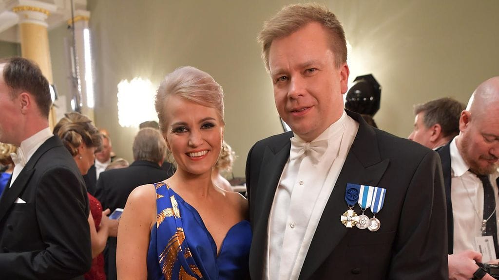 Pariskunta itsenäisyyspäivän vastaanotolla joulukuussa 2017.