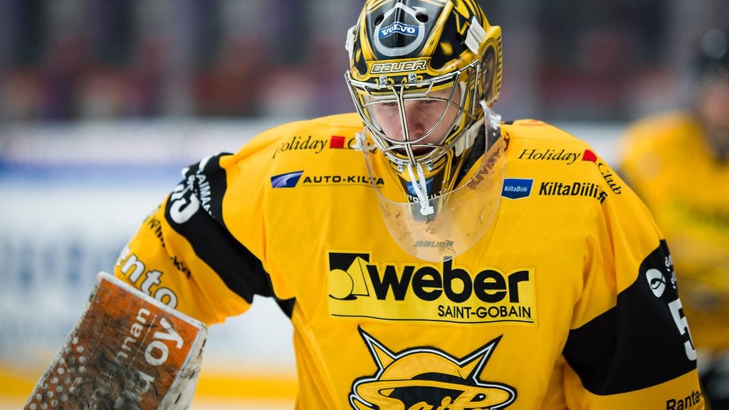 Niclas Wsterholm torjui liigauransa viidennessä ottelussa nollapelin.