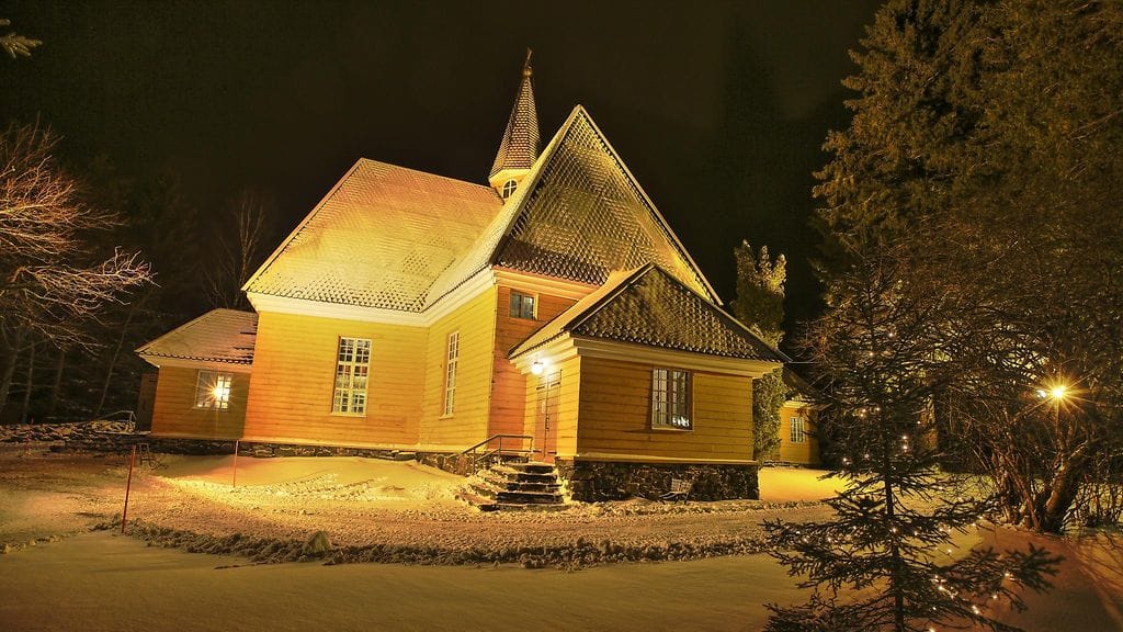 LK OSTETTU Joensuu Kiihtelysvaaran kirkko