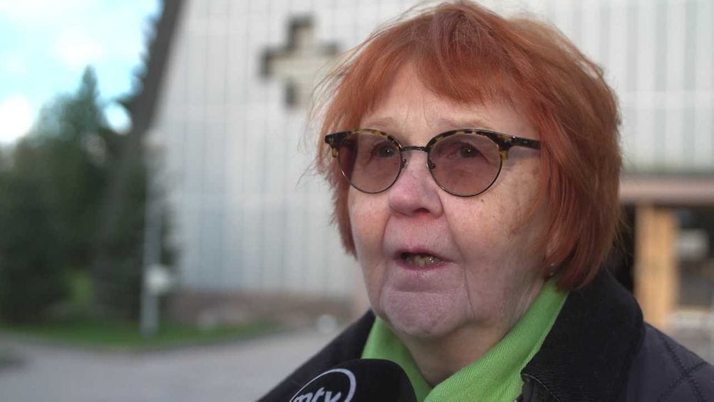 Kaarina Kaijankangas pitää lähimmäisenrakkautta tärkeimpänä aseena taistelussa väkivaltaa vastaan.