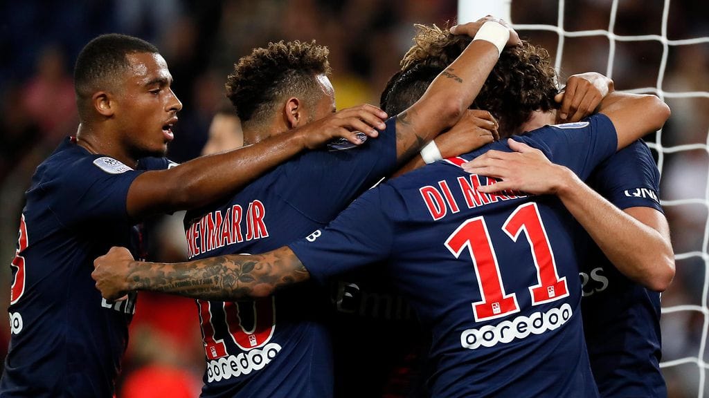 PSG:n pelaajat juhlimassa maalia Caenia vastaan elokuussa.