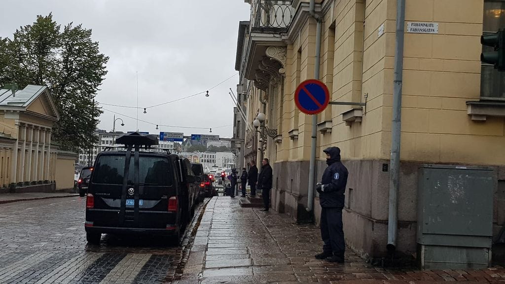 Pääministerien tapaaminen on juuri käynnissä.