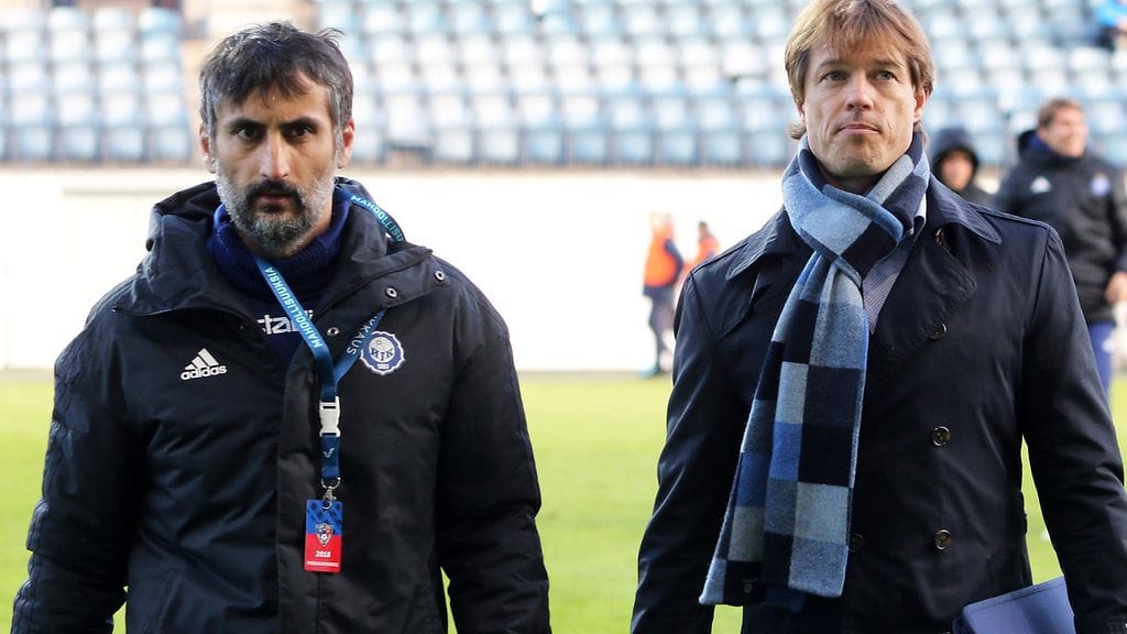HJK:ssa Mika Lehkosuon (oikealla) apuvalmentajana toiminut José Riveiro (vasemmalla) siirtyy ensi kaudeksi FC Interin päävalmentajaksi.