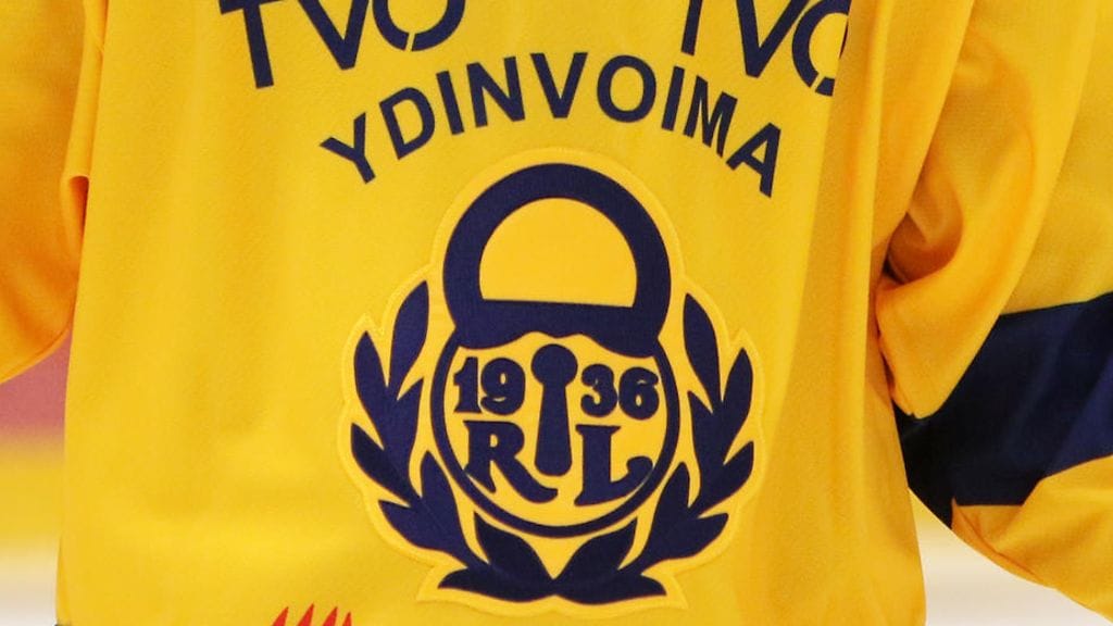 Lukon osuma tarkistettiin kahdesti videolta ja hyväksyttiin kahteen otteeseen.