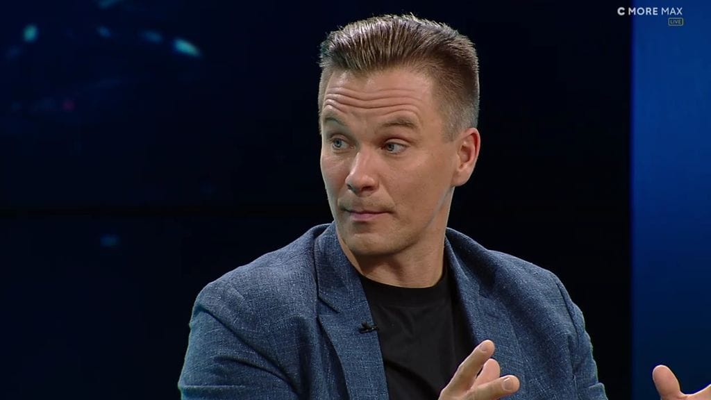 C Moren F1-asiantuntija Toni Vilander avasi taustaa sille, miksi Mercedes käski Valtteri Bottasta päästämään tallikaverinsa Lewis Hamiltonin edelle Venäjän GP:ssä.