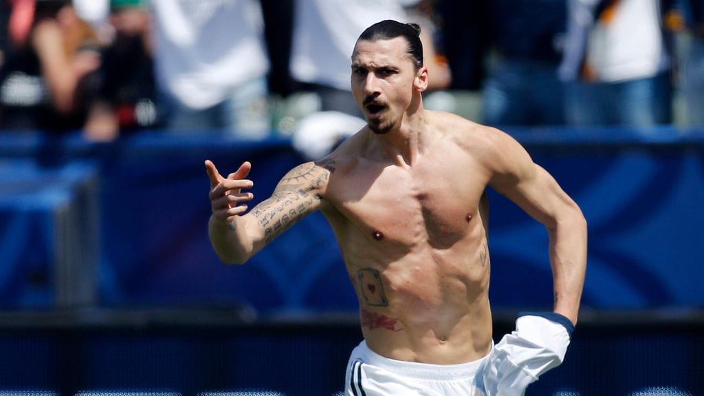 LA Galaxyn Zlatan Ibrahimovic oli hyvässä vireessä Vancouveria vastaan.