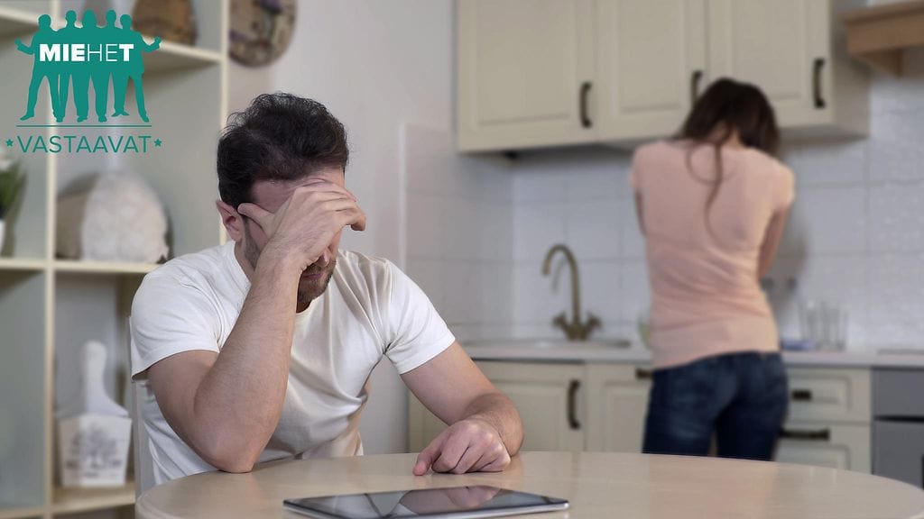 Juttusarjassa miehet vastaavat joka viikko lukijoiden kysymyksiin.