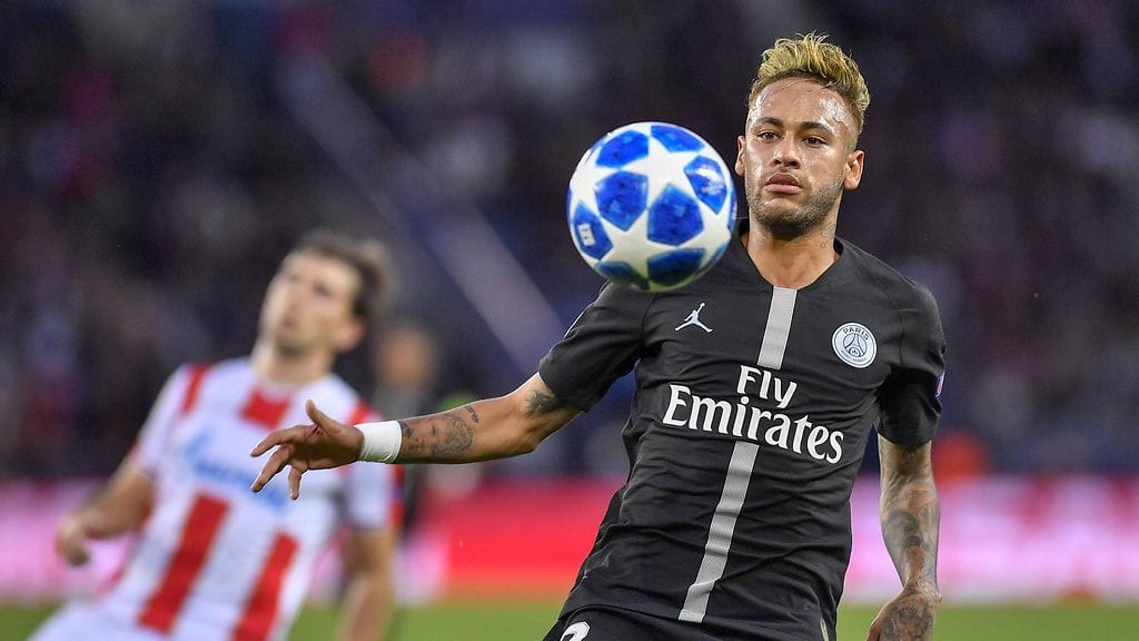 Neymar tehtaili hattutempun Belgradin Punaista tähteä vastaan.