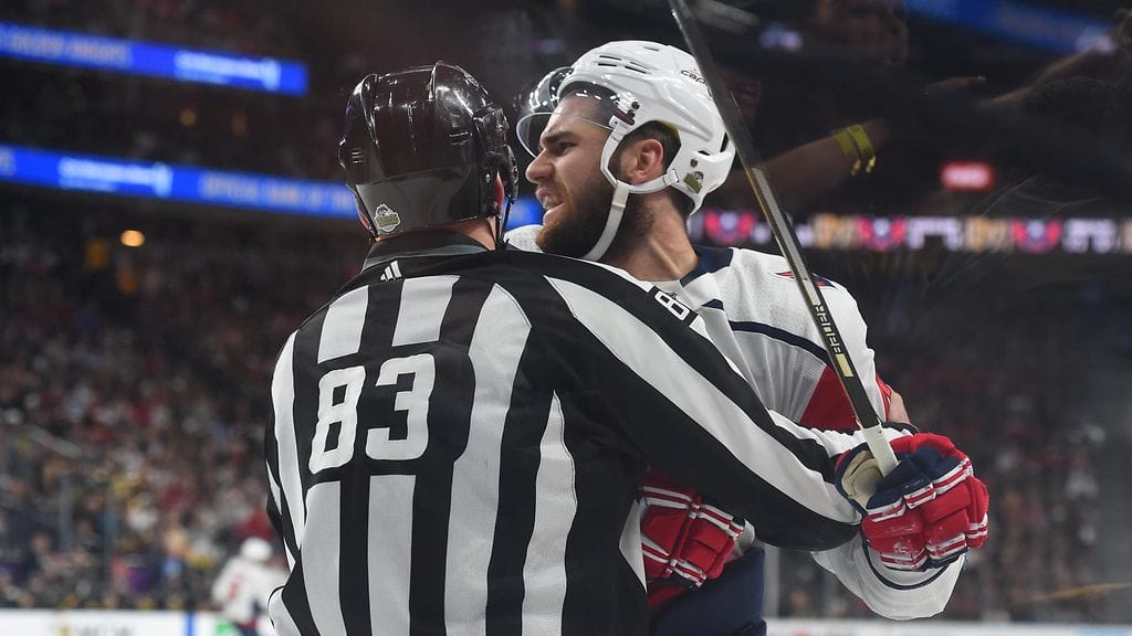 Washington Capitalsin Tom Wilson on tunnettu kovista otteistaan.