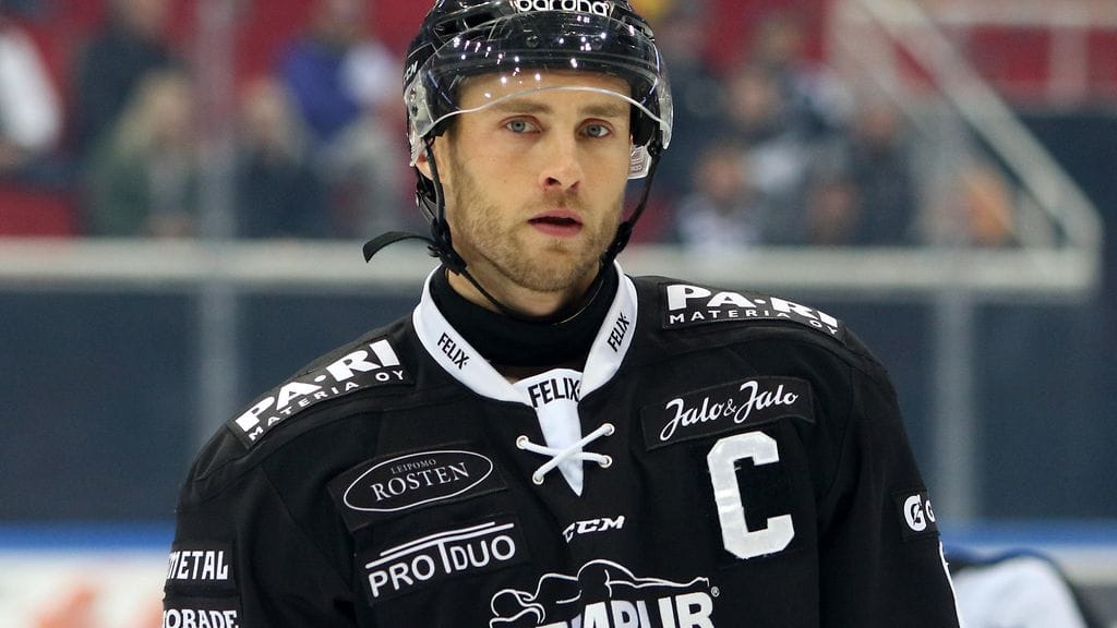 Ilari Filppula teki kolme pistettä SaiPaa vastaan.