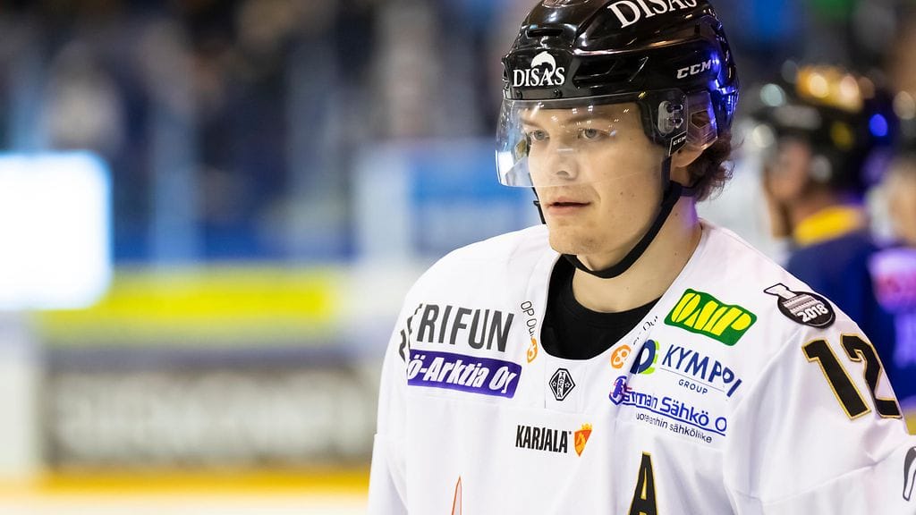 Ville Leskinen on hurjassa viressä Oulussa.