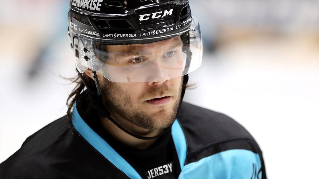 Mikko Kousan taklausta tutkitaan nyt kurinpidossa.