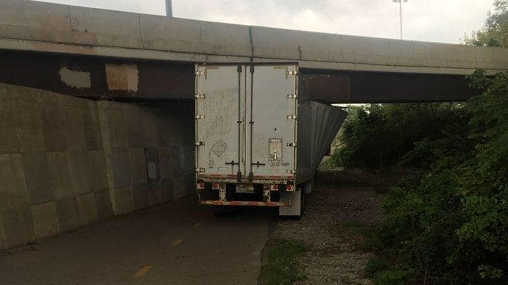 43024038_10155894594376762_8580331594881957888_o