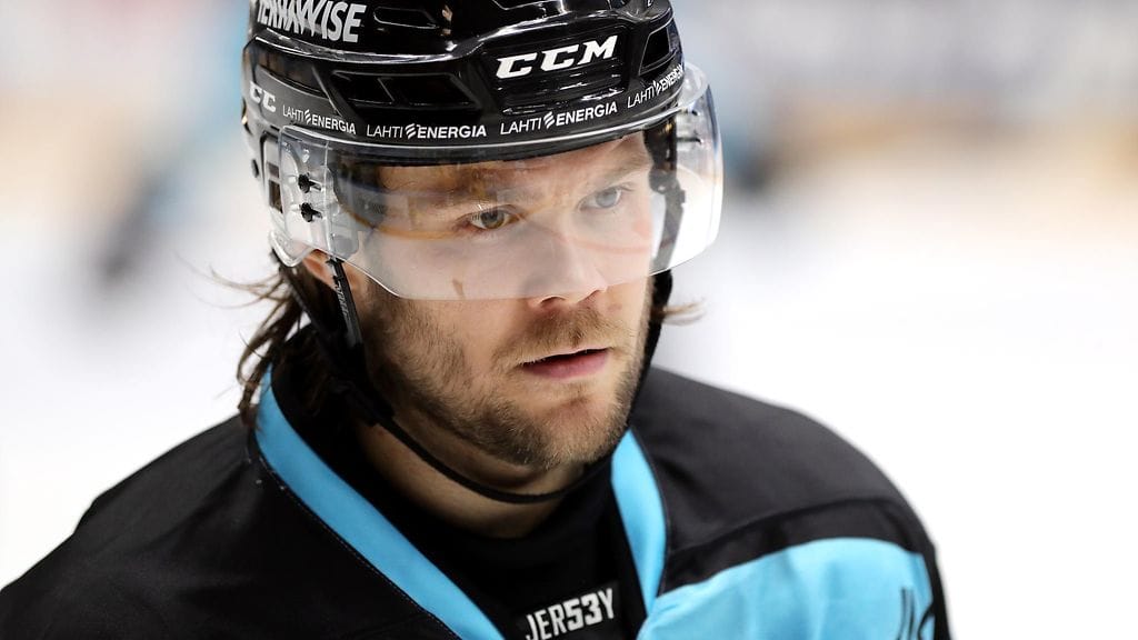 Pelicansin profiilipuolustaja Mikko Kousa on saanut neljän ottelun pelikiellon Liigan kurinpitodelegaatiolta.