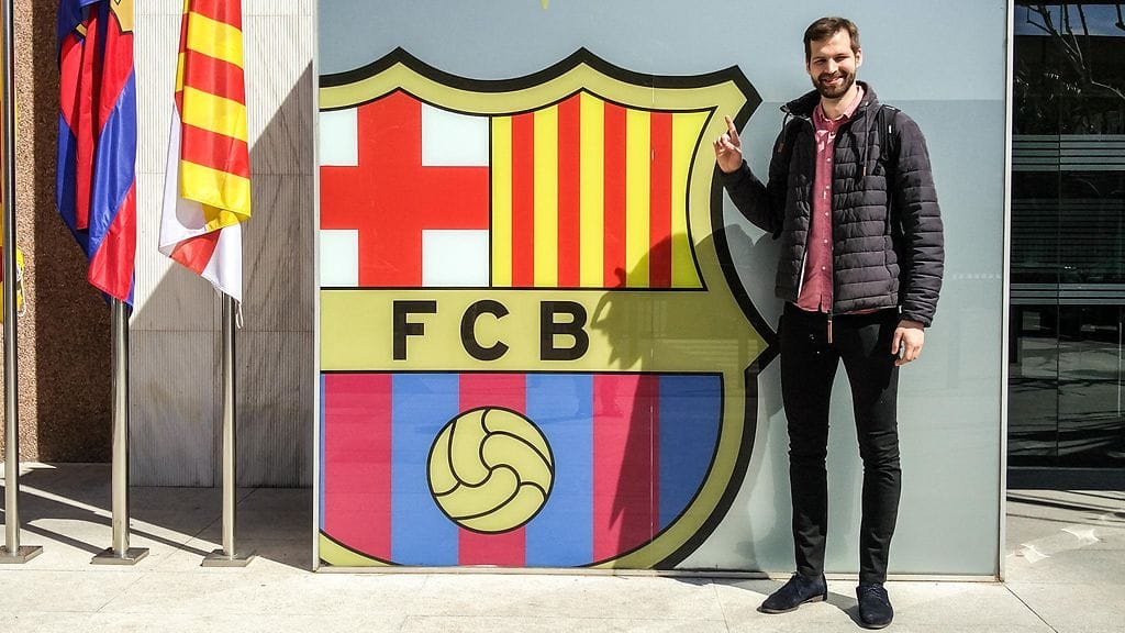 Suomalaisyritys CoPlays Oy teki yhteistyösopimuksen jalkapallojätin FC Barcelonan kanssa. Kuvassa yrityksen toimitusjohtaja Markus Kauppinen.