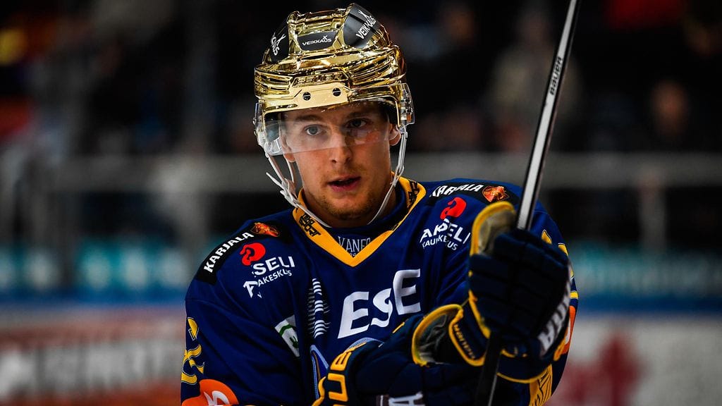 Toissa kaudella hyvää jälkeä Jukureissa tehnyt Henrik Koivisto ei saanut sopimusta HIFK:lta.