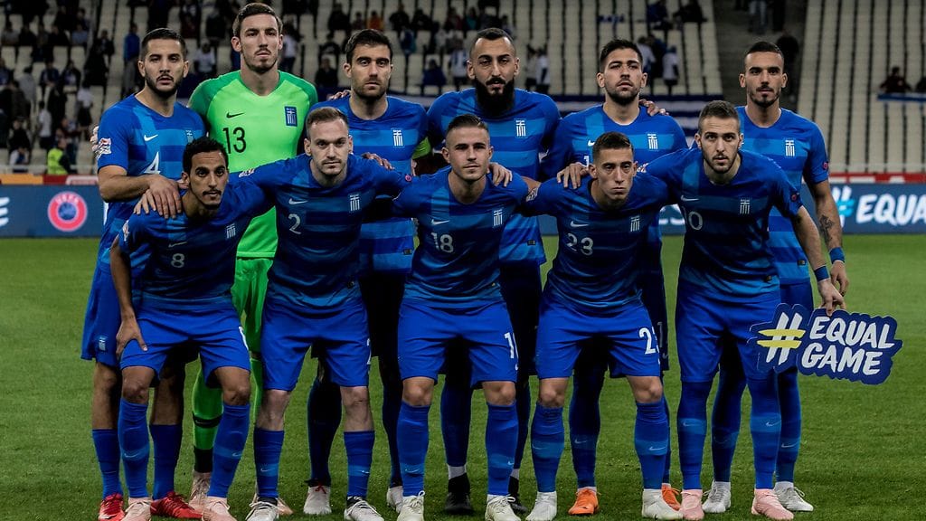 Kreikan joukkue Unkaria vastaan pelatussa ottelussa perjantaina.