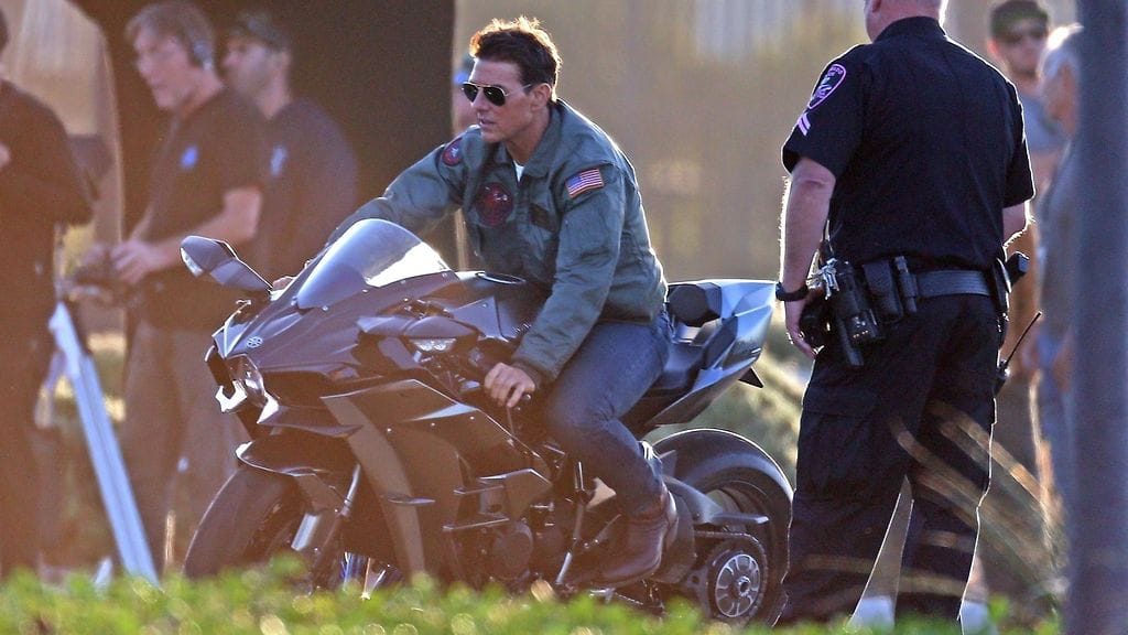tom cruise top gun kawasaki h2