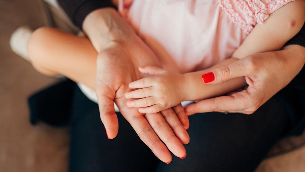 Naisen mukaan sekä perhe että ystävät levittävät hänestä huhuja erikoisen nimivalinnan vuoksi.