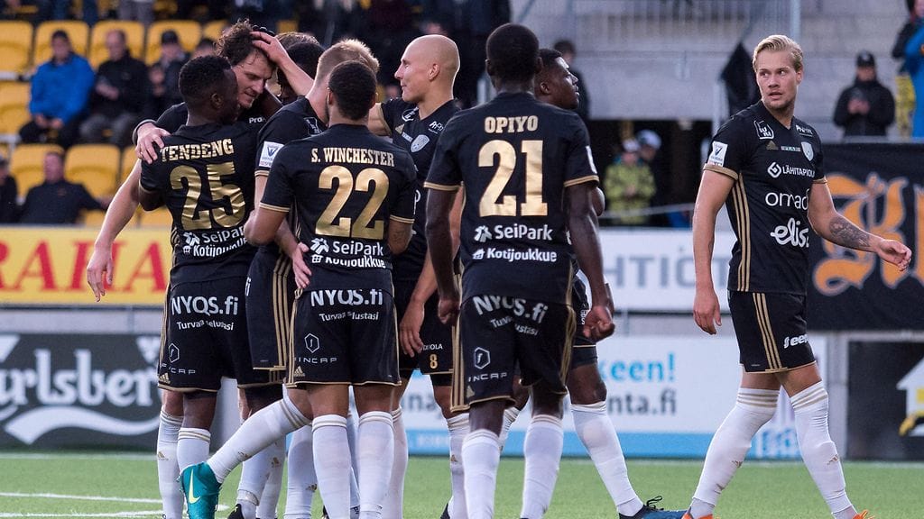 SJK yrittää välttää karsintapaikalle putoamisen Veikkausliigan viimeisellä kierroksella.