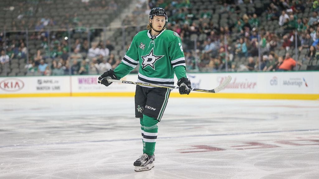 Roope Hintz aloitti kauden erinomaisesti Dallas Starsin paidassa.