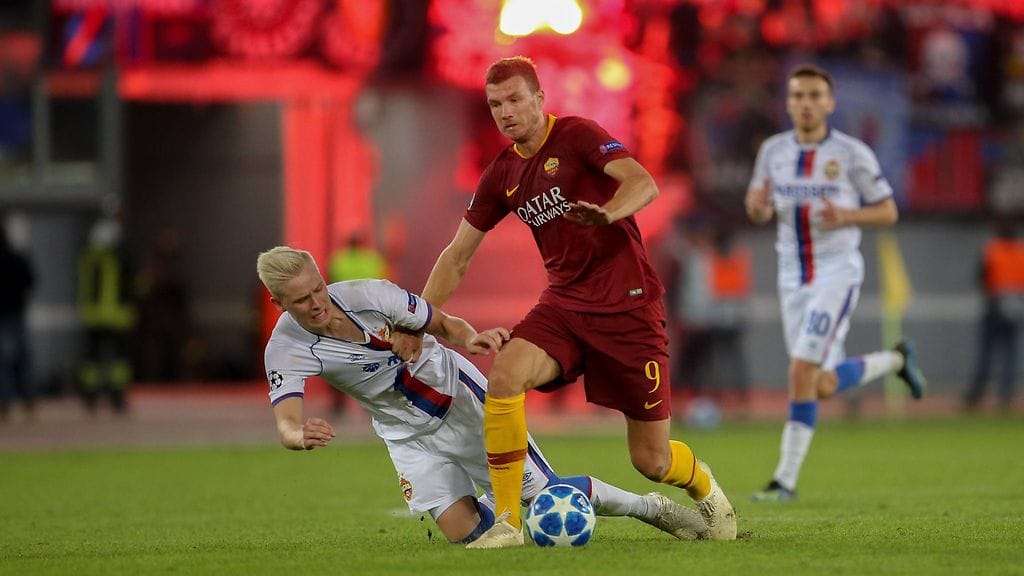 Edin Dzeko on ollut hirmuvireessä.