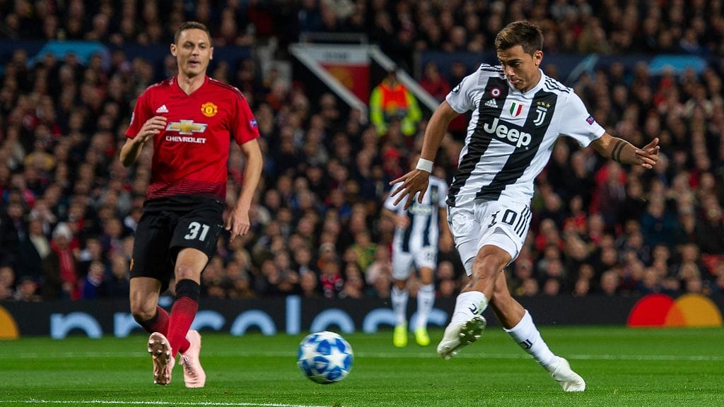 Paulo Dybala iski Juventuksen voittomaalin tiistaina.