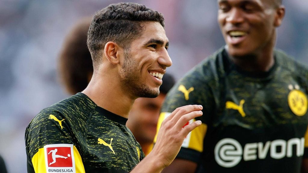 Achraf Hakimi on nuoresta iästään huolimatta voittanut Mestarien liigan ja esiintynyt jalkapallon MM-kisoissa.