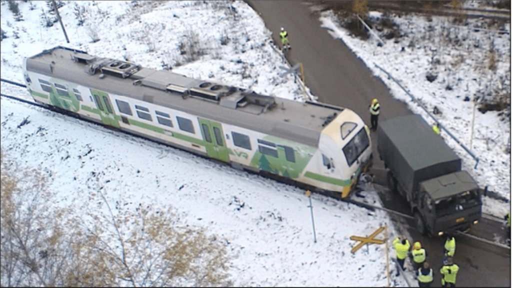 Onnettomuusturvakeskuksen (Otkes) julkaisema kuva turmapaikalta.