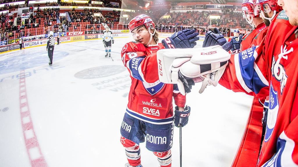 Niklas Nordgren teki voittomaalin Tapparaa vastaan.