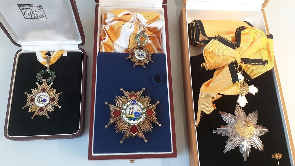 Kellarimurtajien hallusta löytyneiden mitaleiden omistaja saatiin selville.