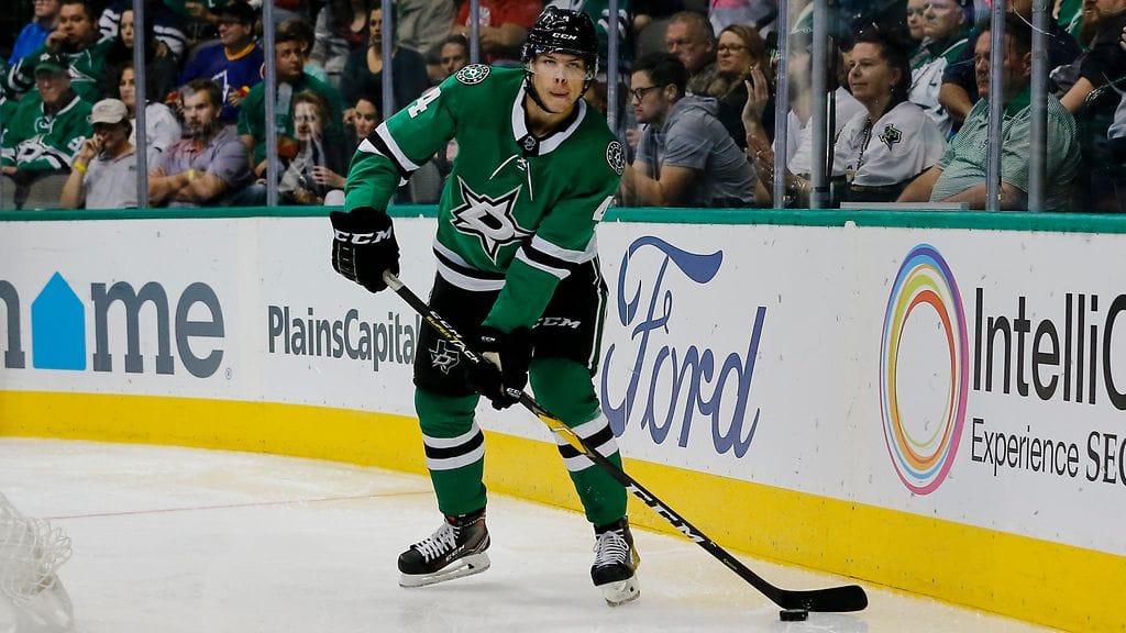Dallas Starsin Miro Heiskanen iski komean maalin yön NHL-kierroksella.