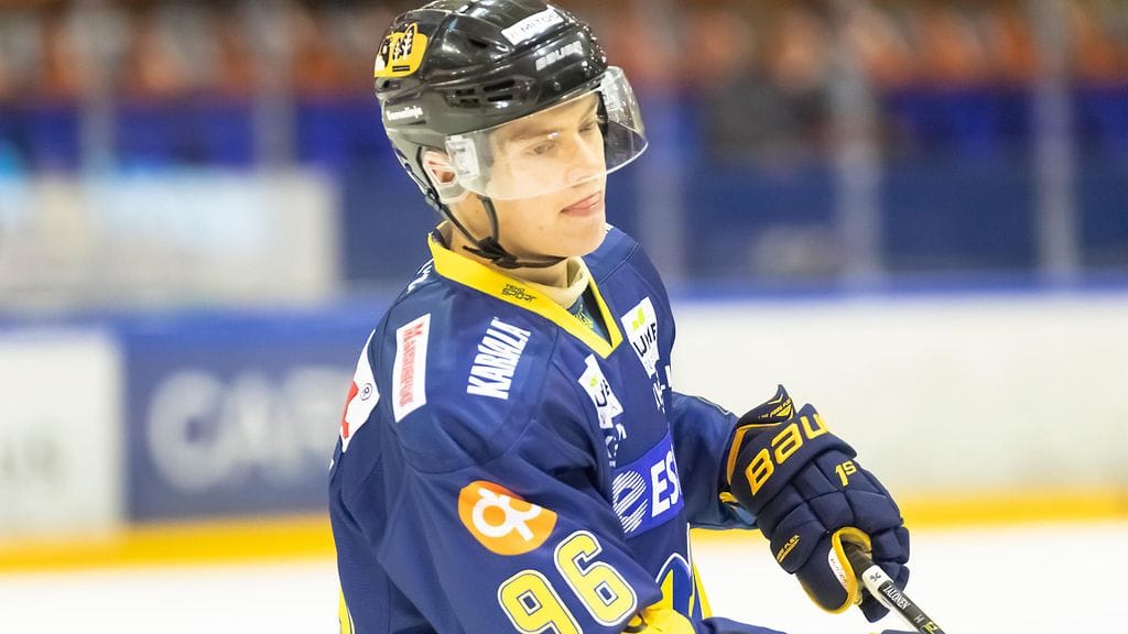 Jimi Jalonen teki Liiga-uransa avausmaalin Lukkoa vastaan Mikkelissä.