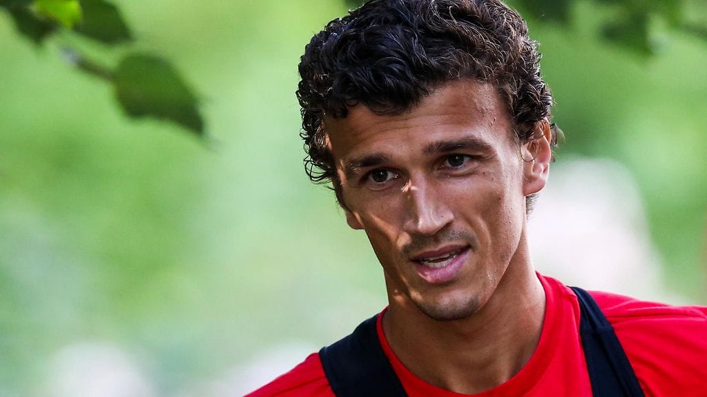 Roman Eremenko ei palaa vielä Huuhkajien mukaan.