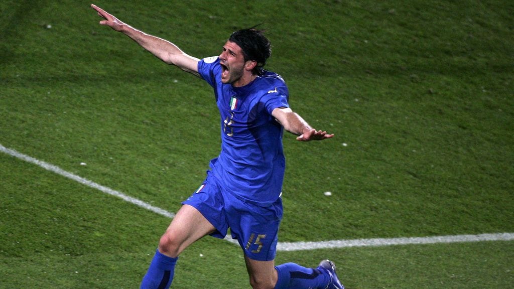 Vincenzo pääsi tuulettelemaan maalia vuoden 2006 jalkapallon MM-kisoissa.
