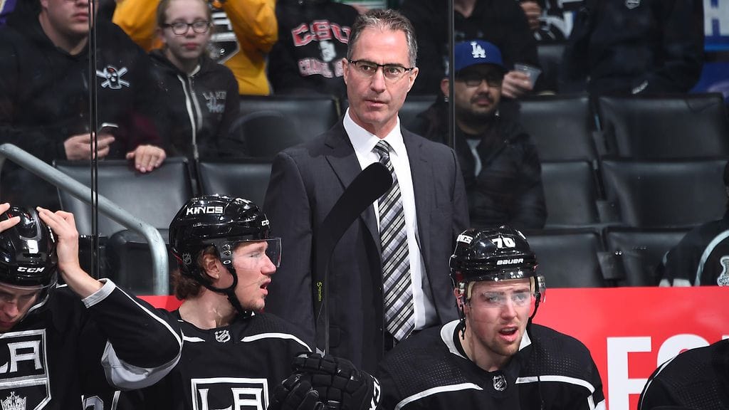 John Stevens sai potkut Los Angelesista yli kahdeksan vuoden pestin jälkeen.