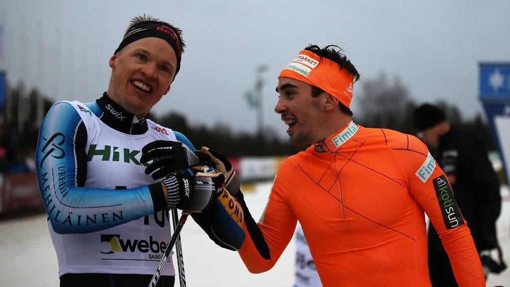 Ristomatti Hakola (oik.) päihitti Iivo Niskasen Rovaniemellä.