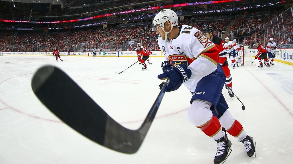 Laine ja Barkov pelasivat änäriä – näyttönä Hartwall Arenan jää sekä jumbotron