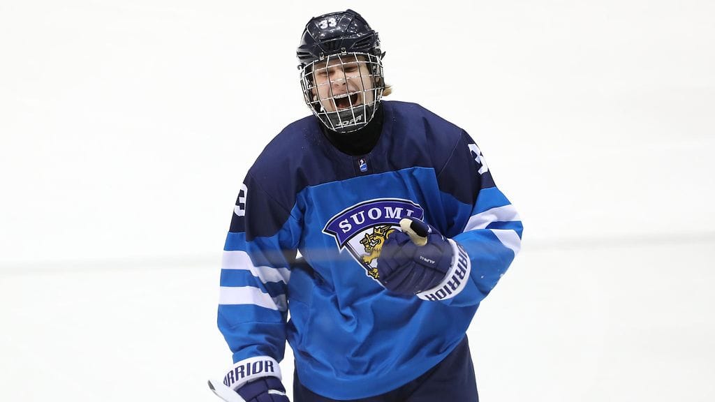 Kaapo Kakko takoi Tshekkiä vastaan tehopisteet 1+2.