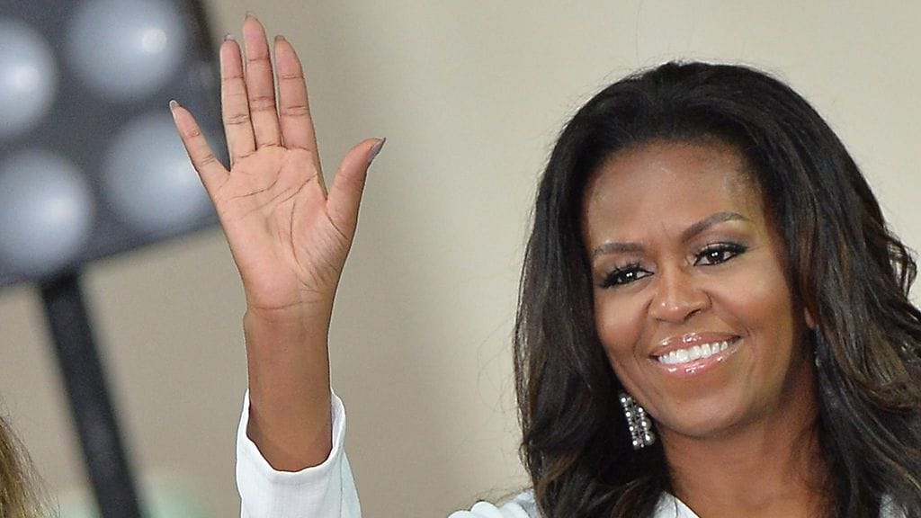 Michelle Obama ei saa oman turvallisuutensa vuoksi ajaa itse autoa.